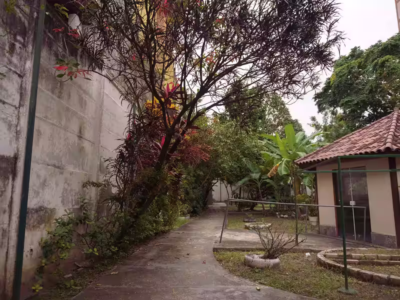 Área de lazer arborizada da Casa Riachuelo